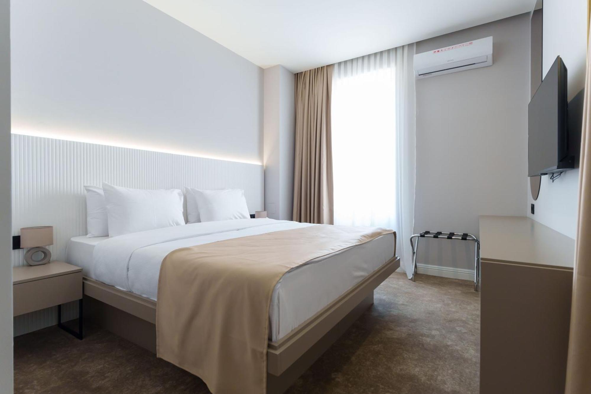 Move In Apartments Belgrado Esterno foto