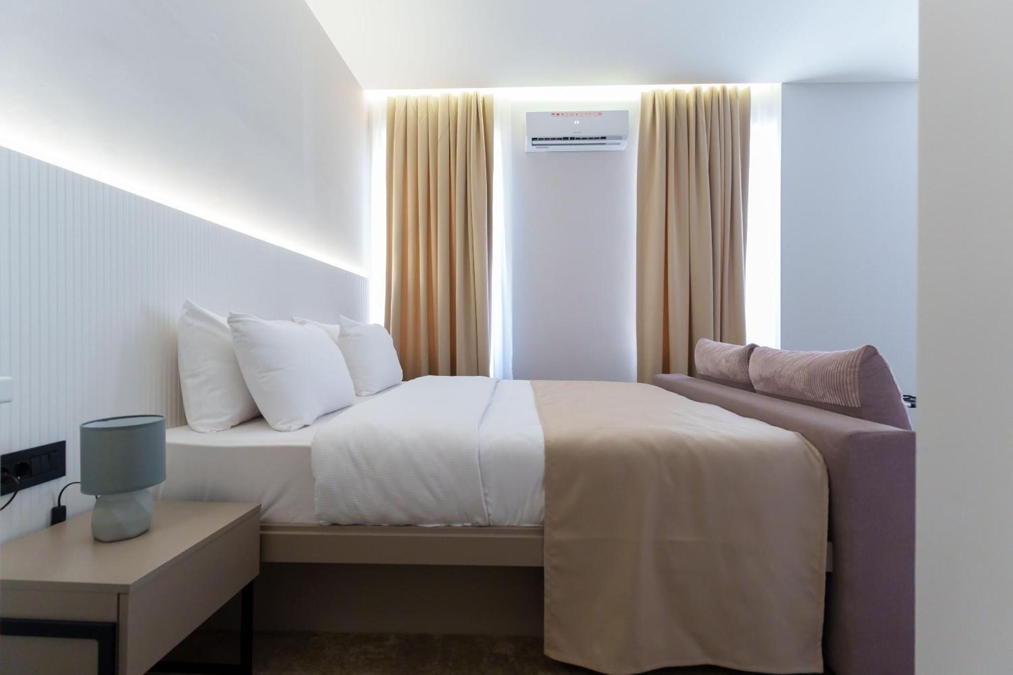 Move In Apartments Belgrado Esterno foto