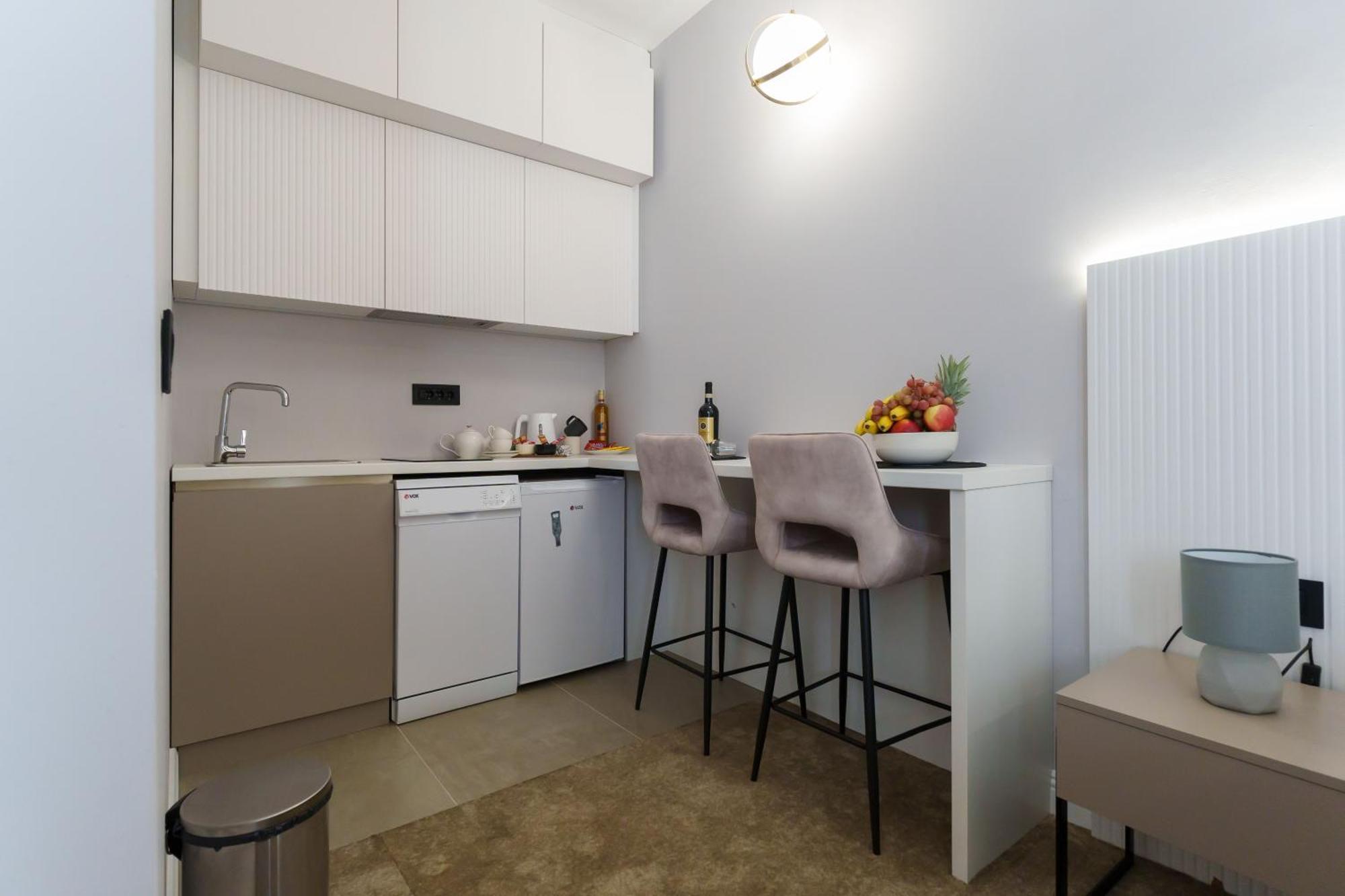 Move In Apartments Belgrado Esterno foto