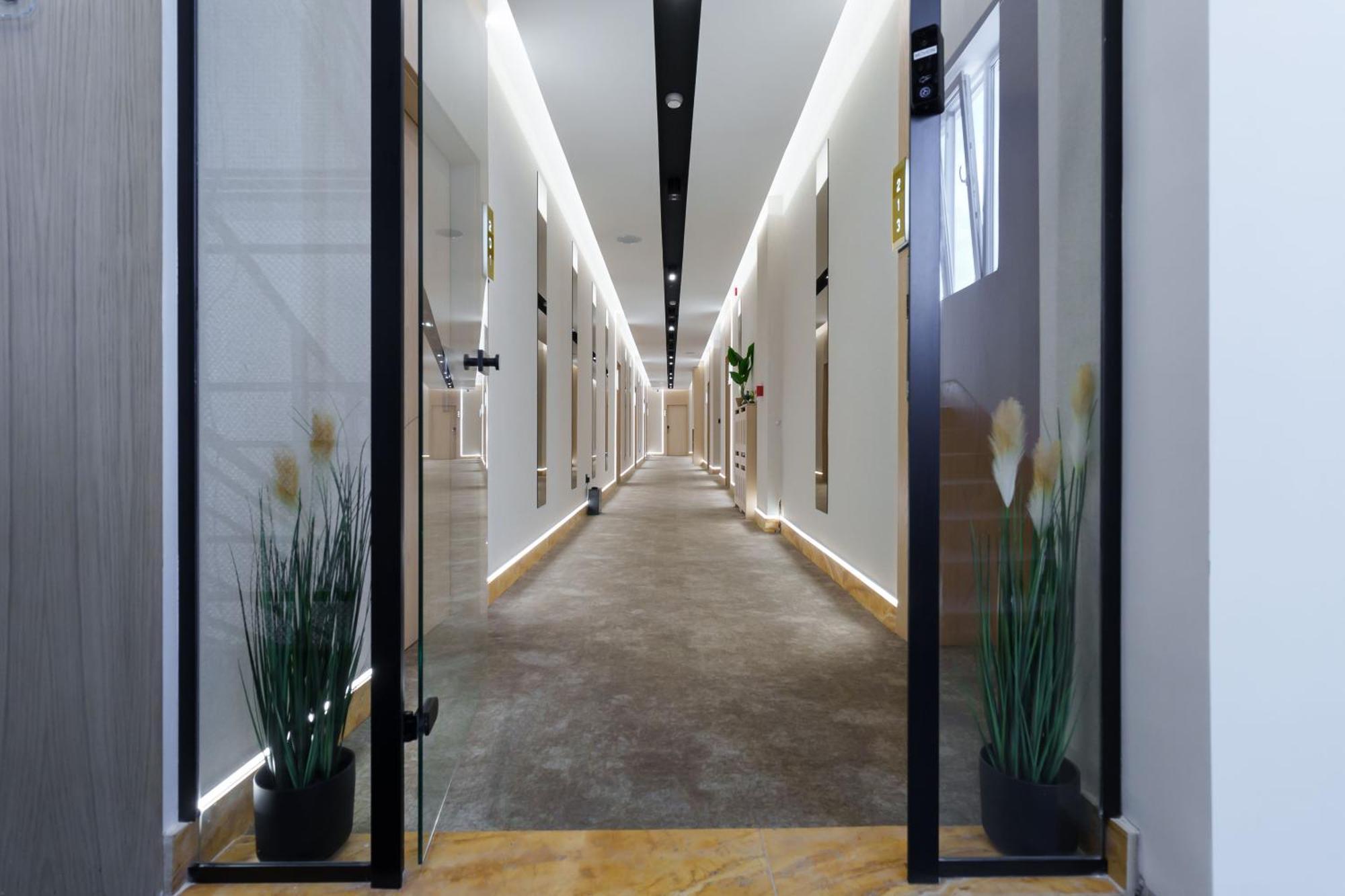 Move In Apartments Belgrado Esterno foto