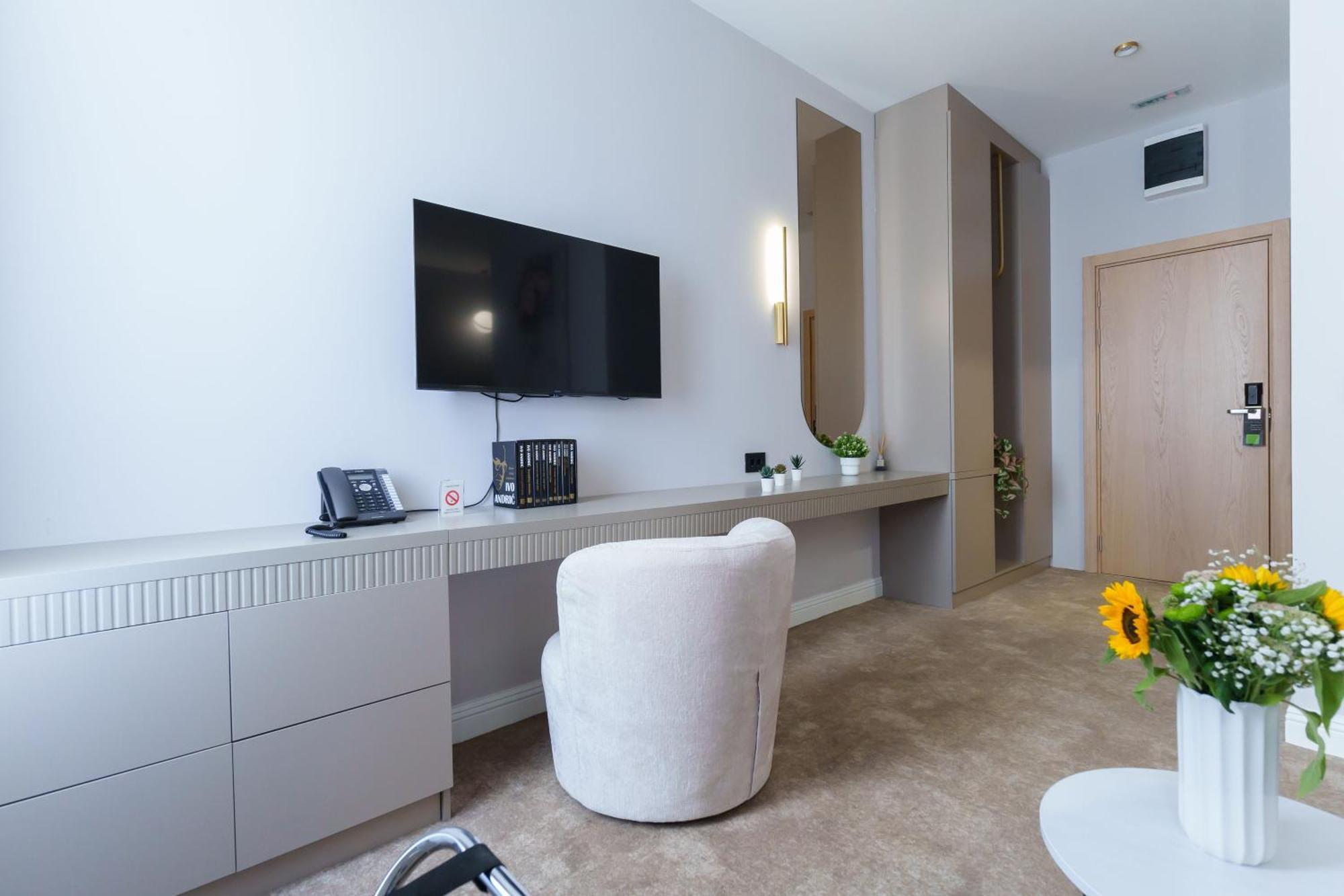 Move In Apartments Belgrado Esterno foto