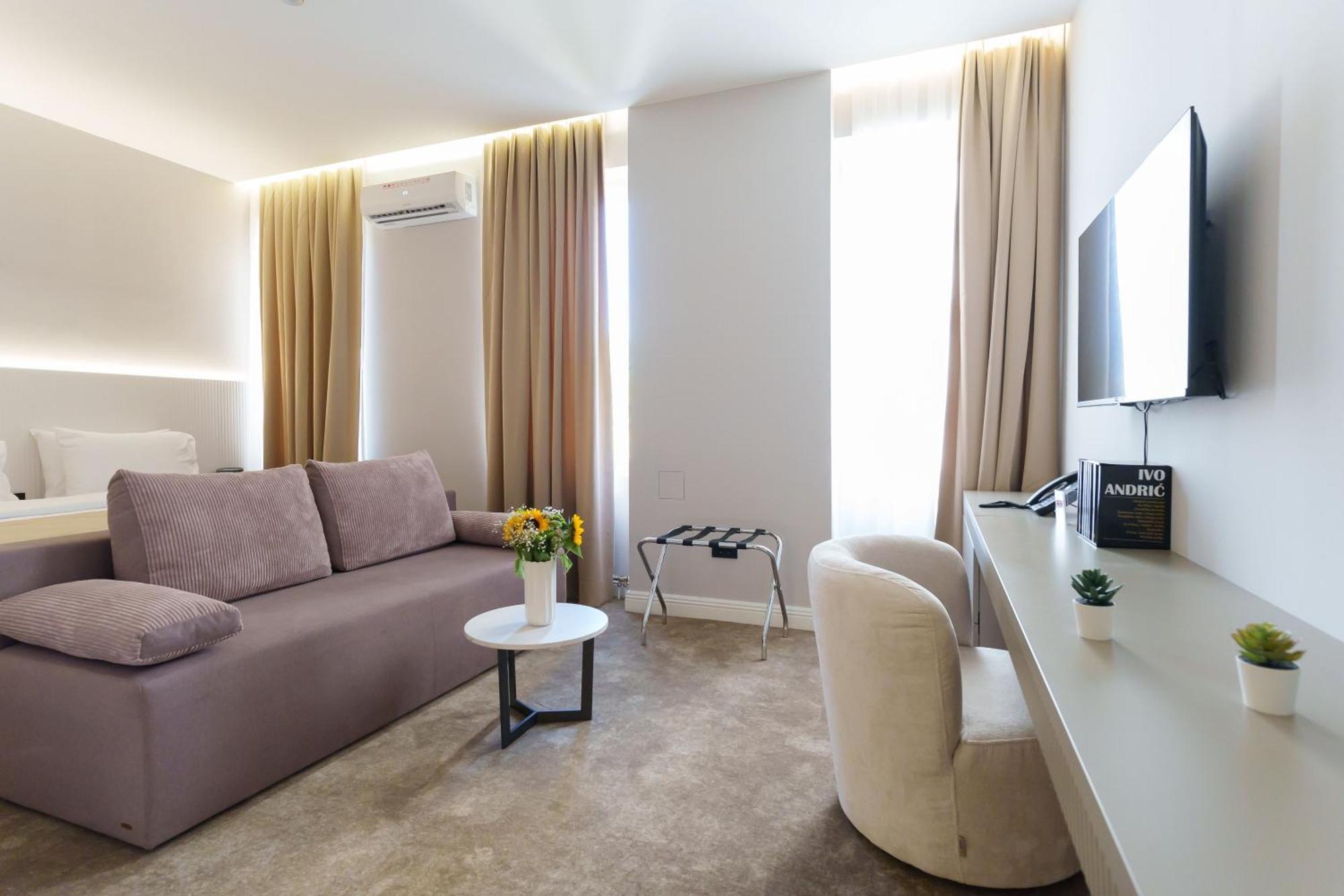 Move In Apartments Belgrado Esterno foto
