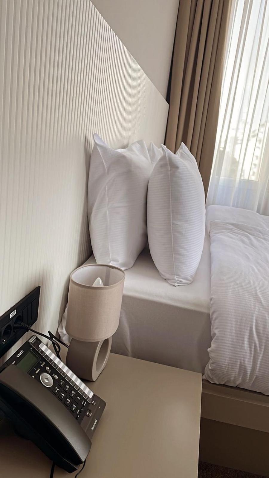 Move In Apartments Belgrado Esterno foto