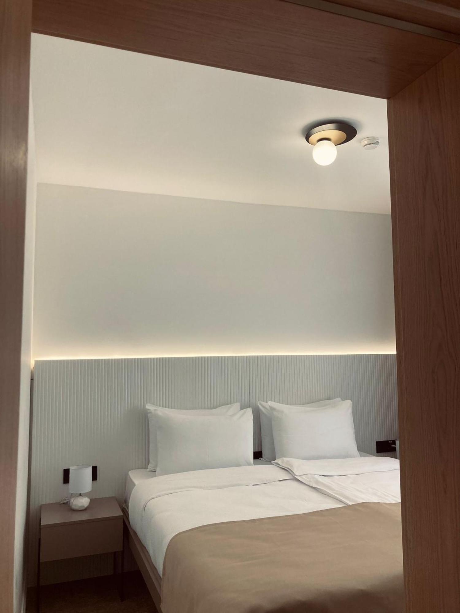 Move In Apartments Belgrado Esterno foto