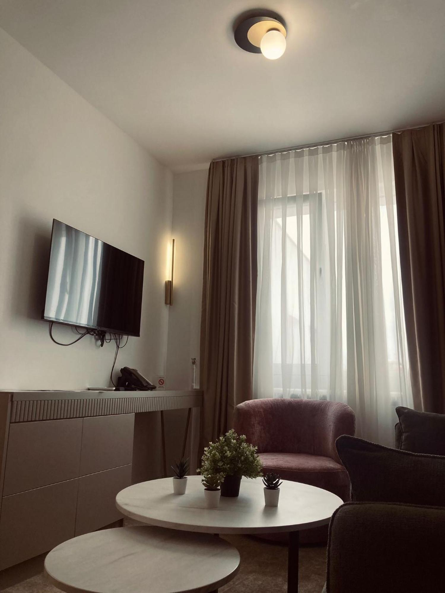 Move In Apartments Belgrado Esterno foto